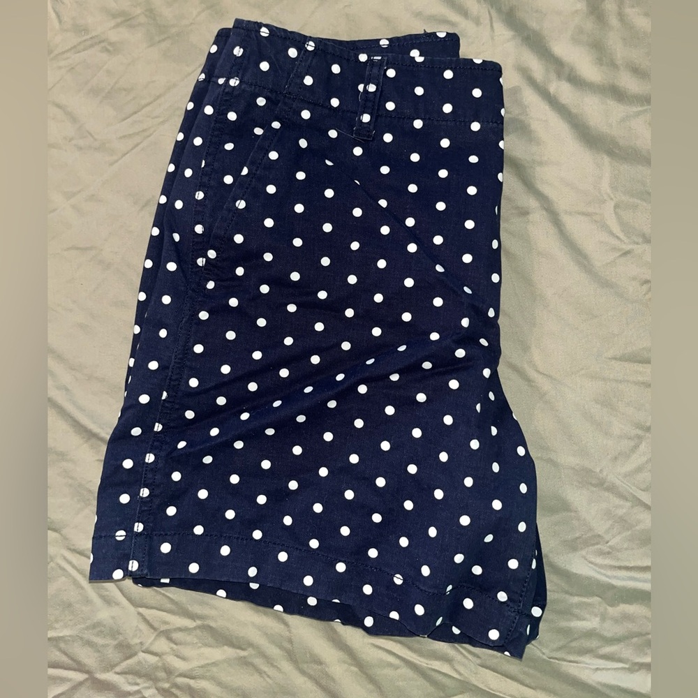 GAP Downtown Khaki Shorts